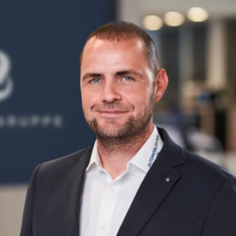 Steffen Kujath (Array)